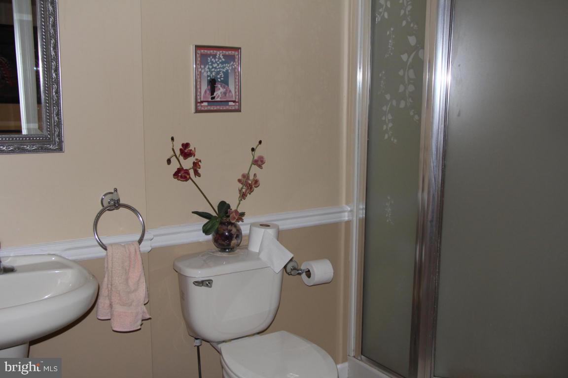 863 Sylvan Road Lancaster, PA 17601 - Photo 27 of 33 Gallery Image 27