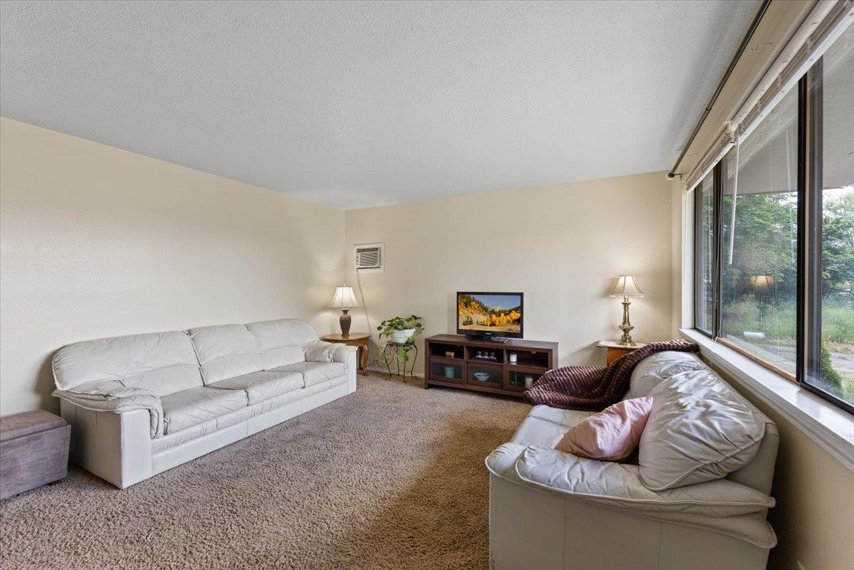 622 North Dick Road Spokane Valley, WA 99212 - Photo 5 of 20 Gallery Image 5