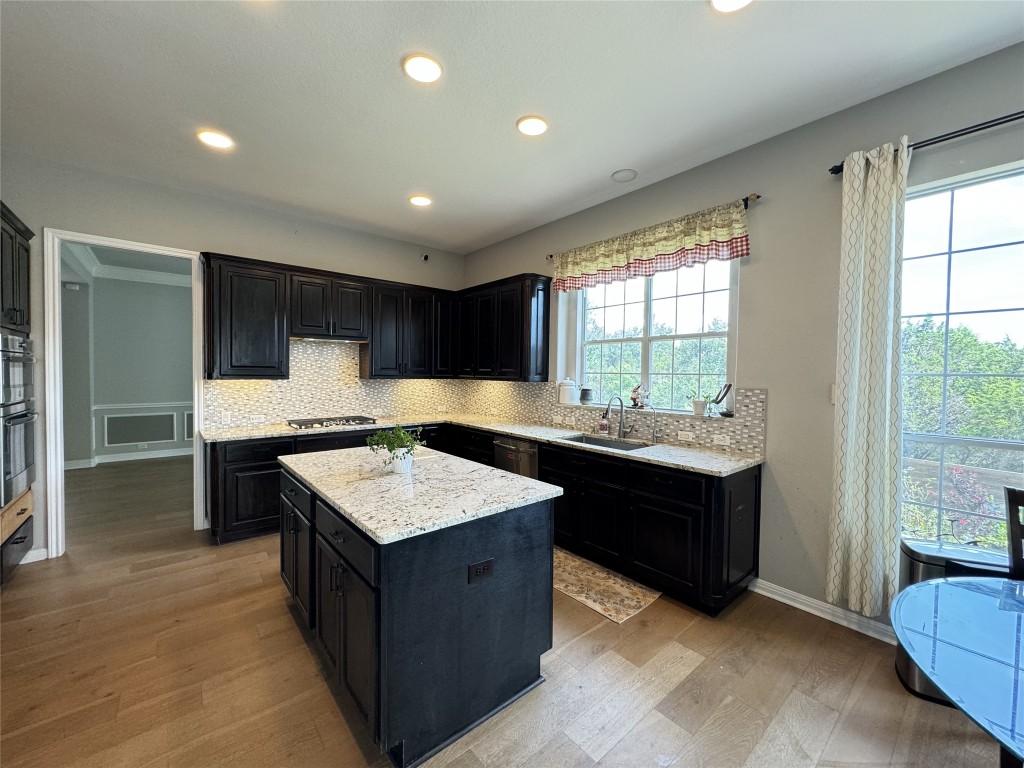 10228 Chestnut Ridge Road Austin, TX 78726 - Photo 8 of 37