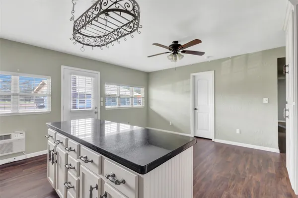 $1,350 | 10821 Highway 150, Unit 15, Shepherd, TX 77371
