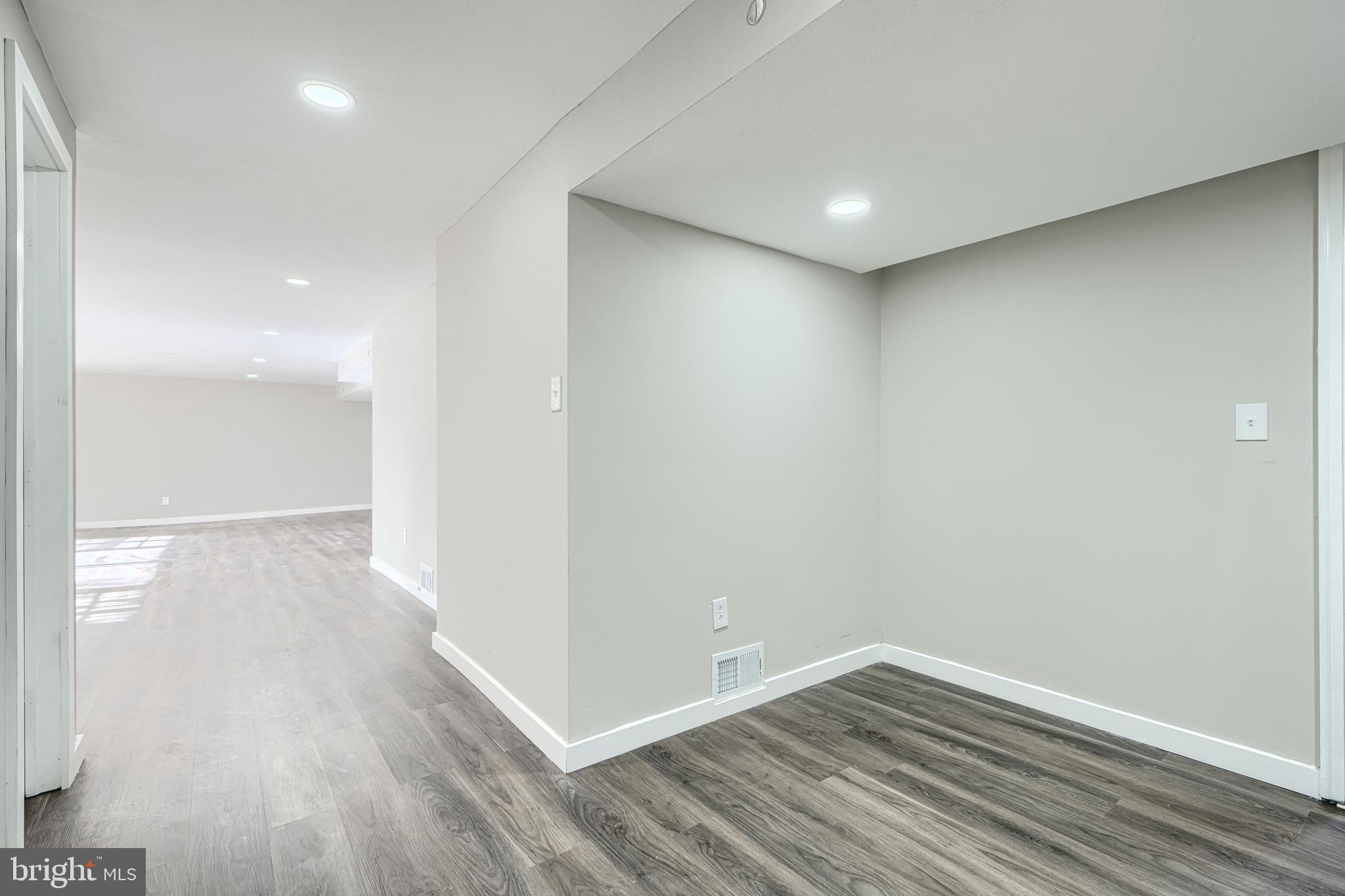 6200 Ivymount Road Baltimore, MD 21209 - Photo 46 of 71