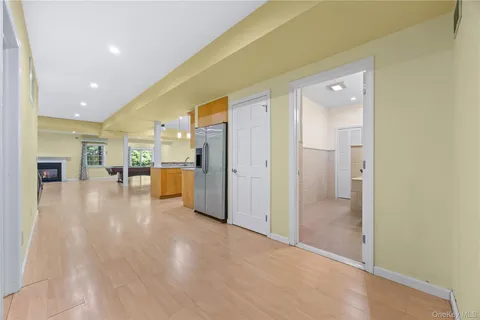 $2,198,000 | 11 Belvedere Court, Manhasset, NY 11030