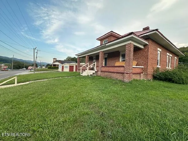 $55,000 | 6148 Dr Thomas Walker Road, Rose Hill, VA 24281
