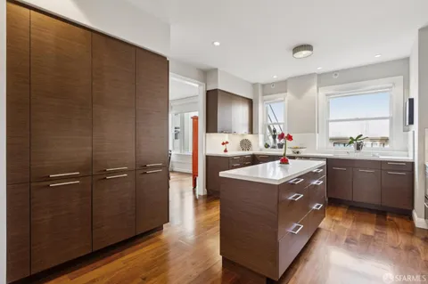 $3,895,000 | 1100 Sacramento Street, Unit 302, San Francisco, CA 94108