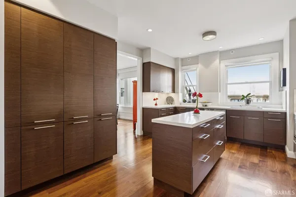 $3,895,000 | 1100 Sacramento Street, Unit 302, San Francisco, CA 94108