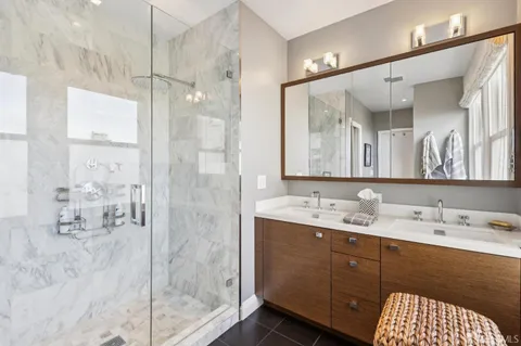 $3,895,000 | 1100 Sacramento Street, Unit 302, San Francisco, CA 94108