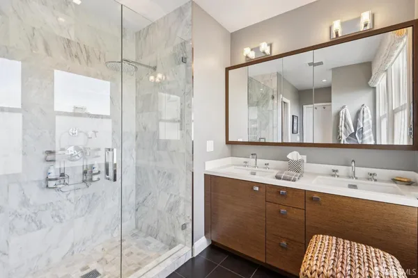 $3,895,000 | 1100 Sacramento Street, Unit 302, San Francisco, CA 94108