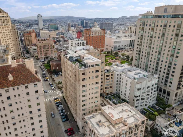 $3,895,000 | 1100 Sacramento Street, Unit 302, San Francisco, CA 94108