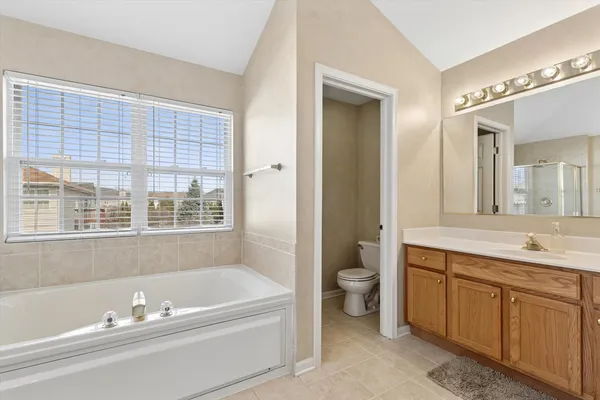 $574,900 | 4917 Kimball Lane, Carpentersville, IL 60110