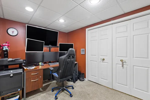 $574,900 | 4917 Kimball Lane, Carpentersville, IL 60110