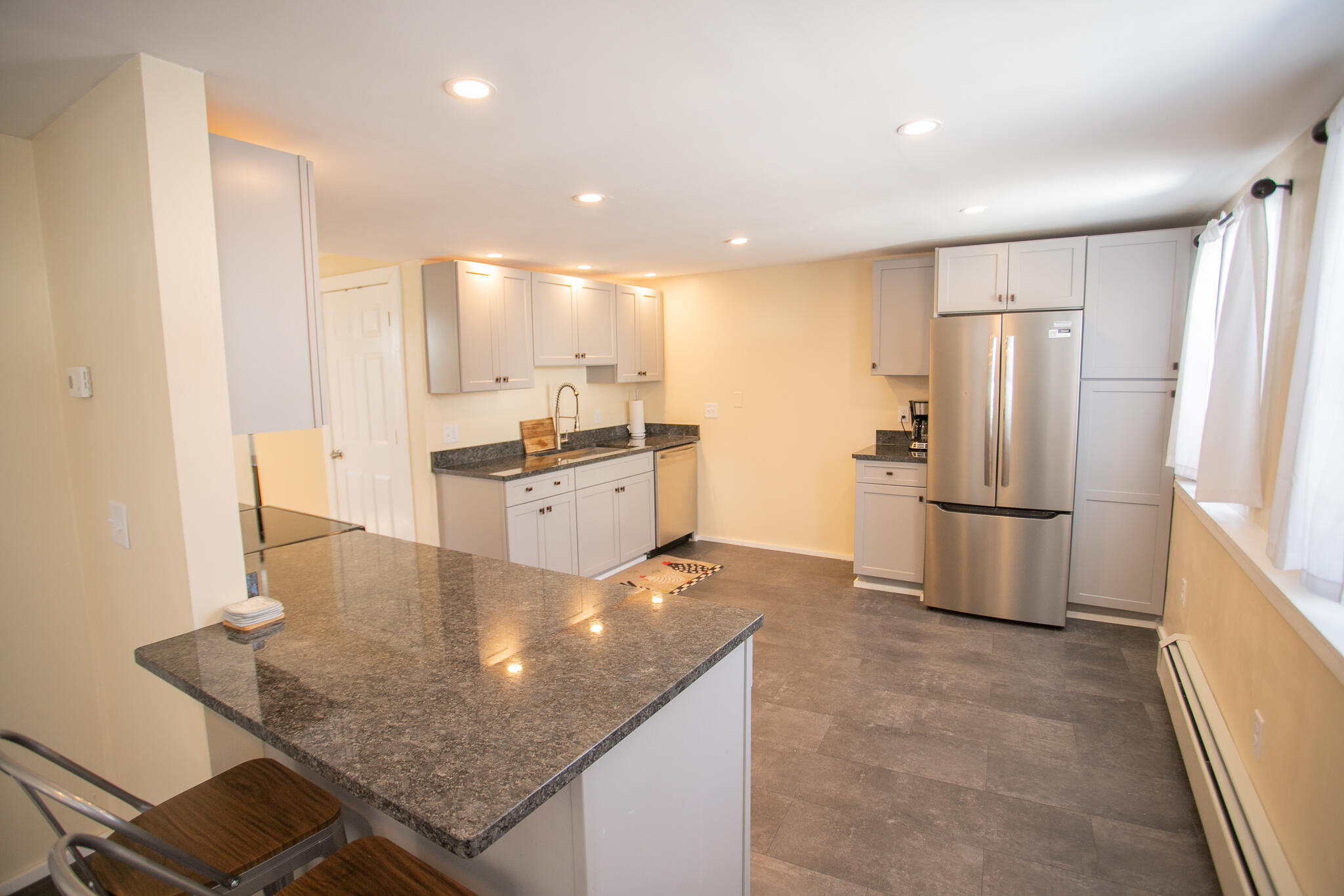 166 York Street Bangor, ME 04401 - Photo 7 of 50 IMG_0244