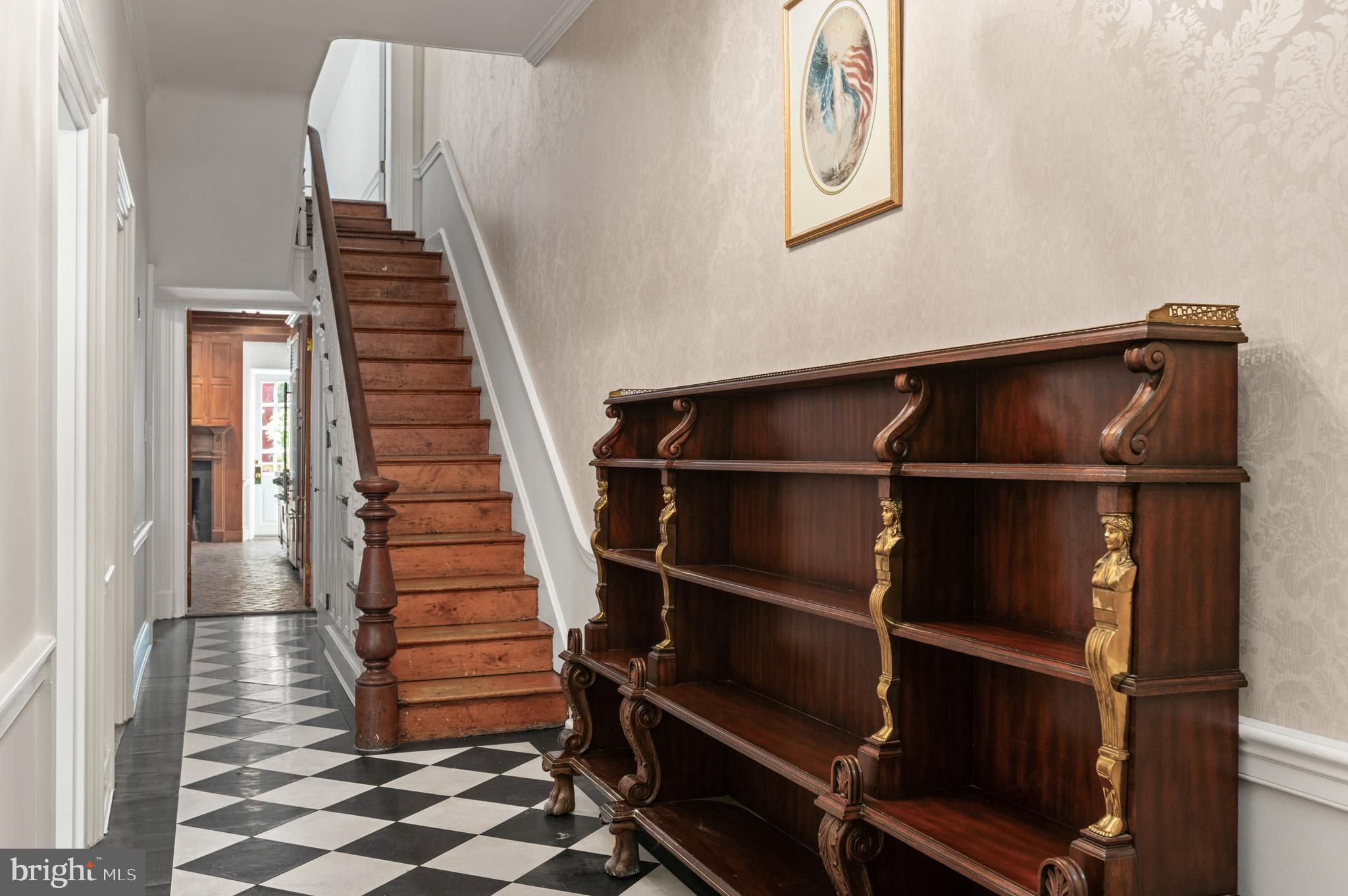 13 4th Street Southeast Washington, DC 20003 - Photo 4 of 35 Gallery Image 4