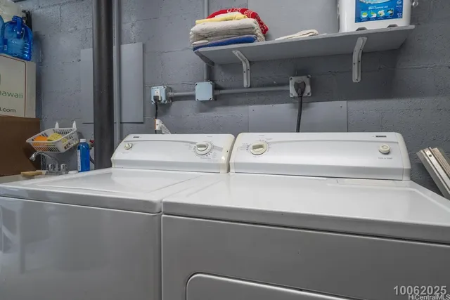 $2,600 | 1671 Kanalui Street, Honolulu, HI 96816