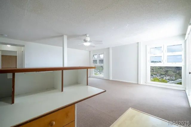 $2,600 | 1671 Kanalui Street, Honolulu, HI 96816