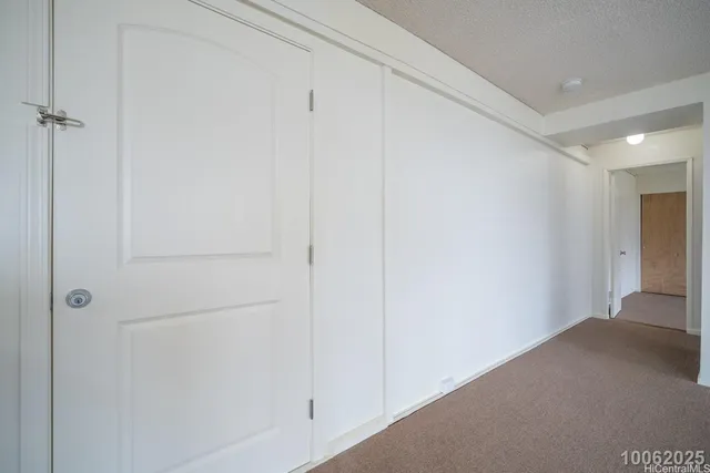 $2,600 | 1671 Kanalui Street, Honolulu, HI 96816