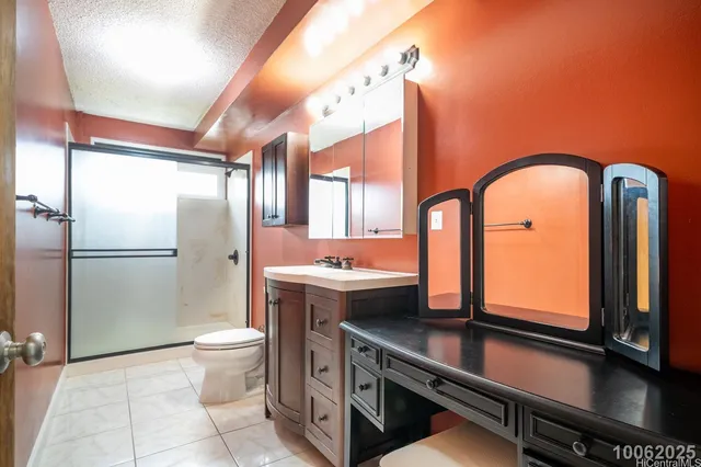 $2,600 | 1671 Kanalui Street, Honolulu, HI 96816