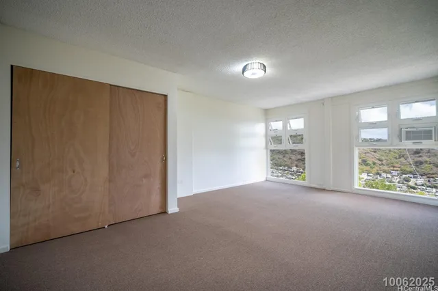 $2,600 | 1671 Kanalui Street, Honolulu, HI 96816