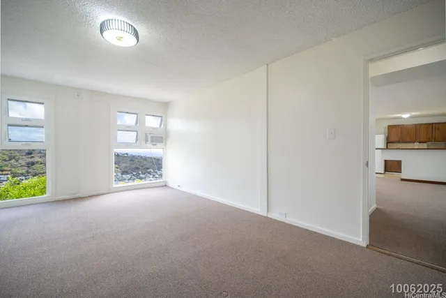 $2,600 | 1671 Kanalui Street, Honolulu, HI 96816