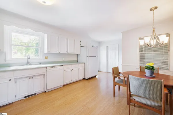 $549,900 | 512 Devenger Road, Greenville, SC 29615