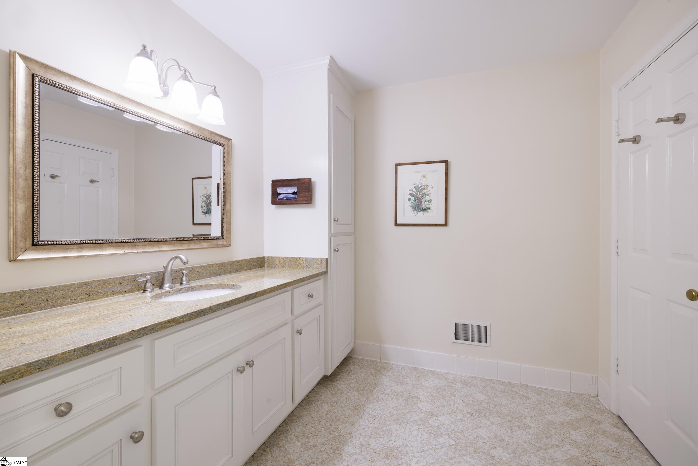 512 Devenger Road Greenville, SC 29615 - Photo 33 of 41