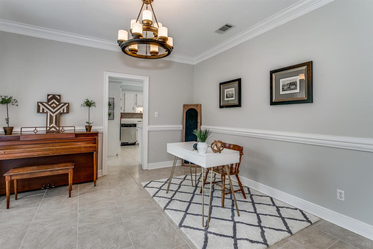 1409 Kings Road Cantonment, FL 32533 - Photo 9 of 49 Gallery Image 9