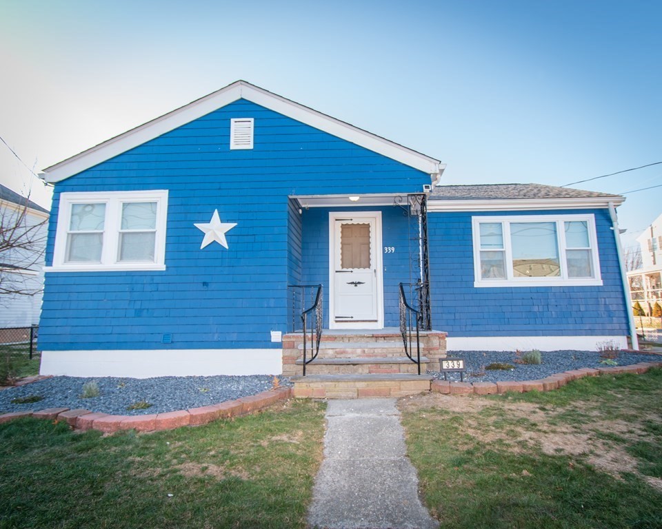 339 Jefferson Street Fall River, MA 02721 - Photo 1 of 13 Gallery Image 1