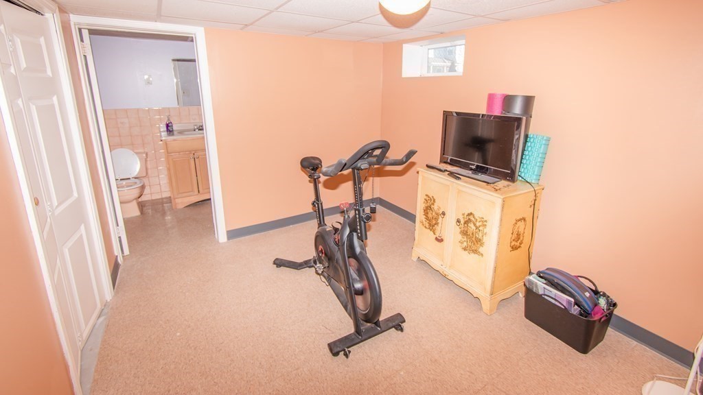 339 Jefferson Street Fall River, MA 02721 - Photo 11 of 13 Gallery Image 11