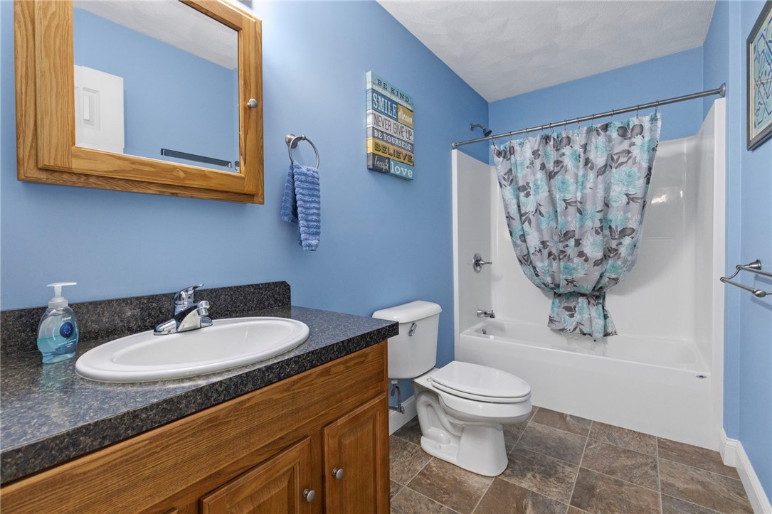 799 Chestnut Hill Road Glocester, RI 02814 - Photo 20 of 45