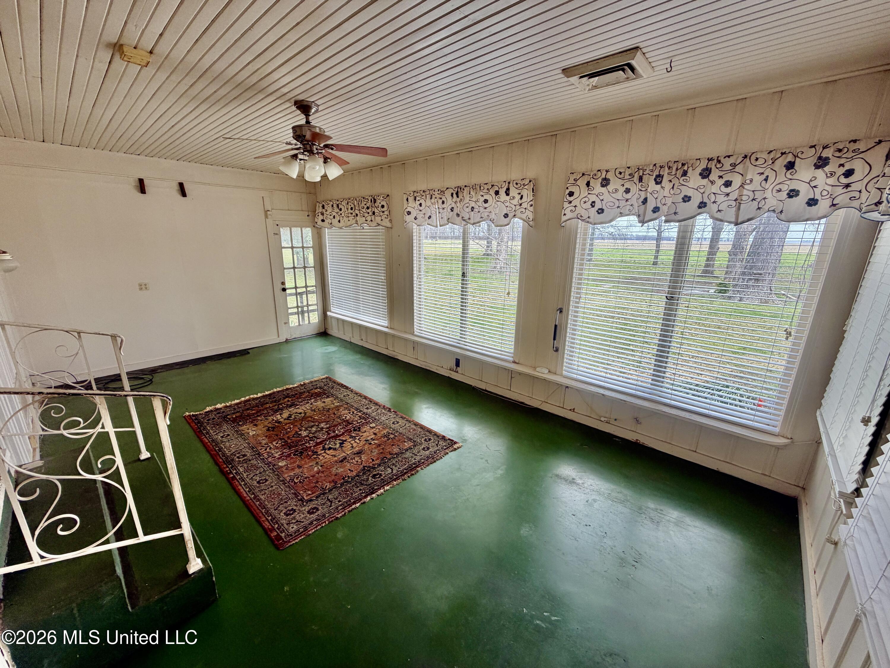 405 Preston Street Benoit, MS 38725 - Photo 15 of 23 IMG_2395