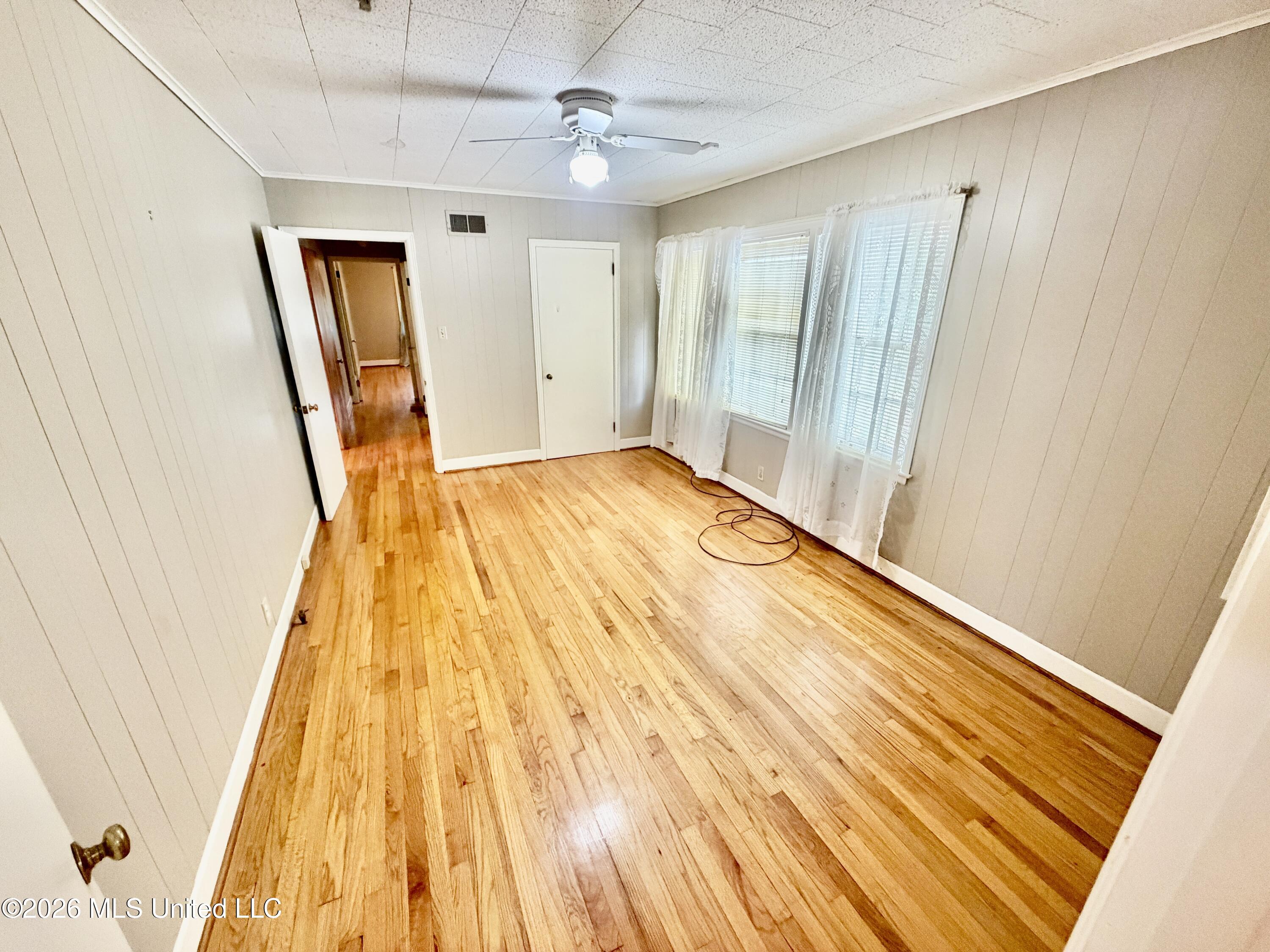 405 Preston Street Benoit, MS 38725 - Photo 6 of 23 IMG_2385