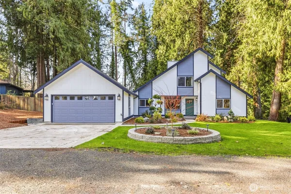$1,390,000 | 11785 Penny Place Northeast, Bainbridge Island, WA 98110