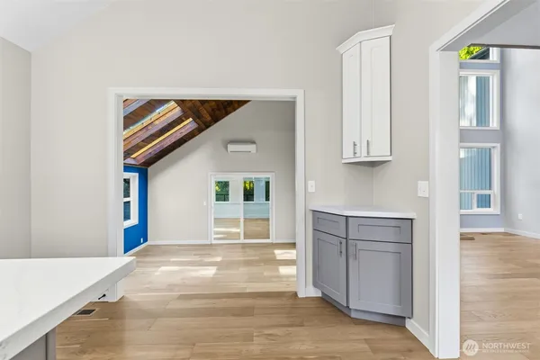 $1,390,000 | 11785 Penny Place Northeast, Bainbridge Island, WA 98110