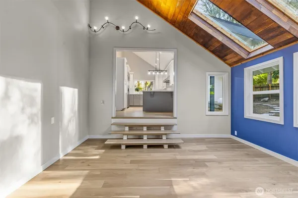 $1,390,000 | 11785 Penny Place Northeast, Bainbridge Island, WA 98110