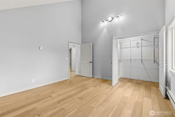 $1,390,000 | 11785 Penny Place Northeast, Bainbridge Island, WA 98110