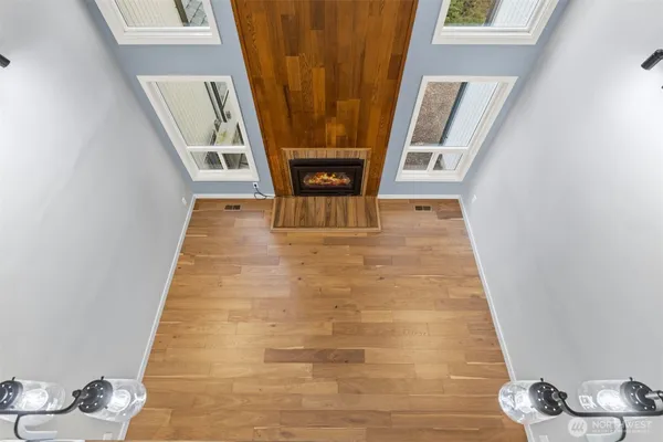 $1,390,000 | 11785 Penny Place Northeast, Bainbridge Island, WA 98110