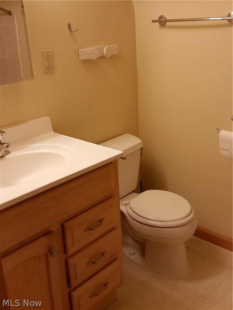 6438 Keltonshire Road Parma, OH 44129 - Photo 19 of 27