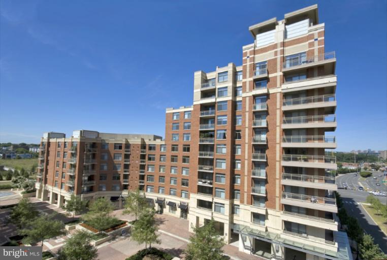 3600 South Glebe Road, Unit 429W Arlington, VA 22202 - Photo 14 of 30 Exterior (General)