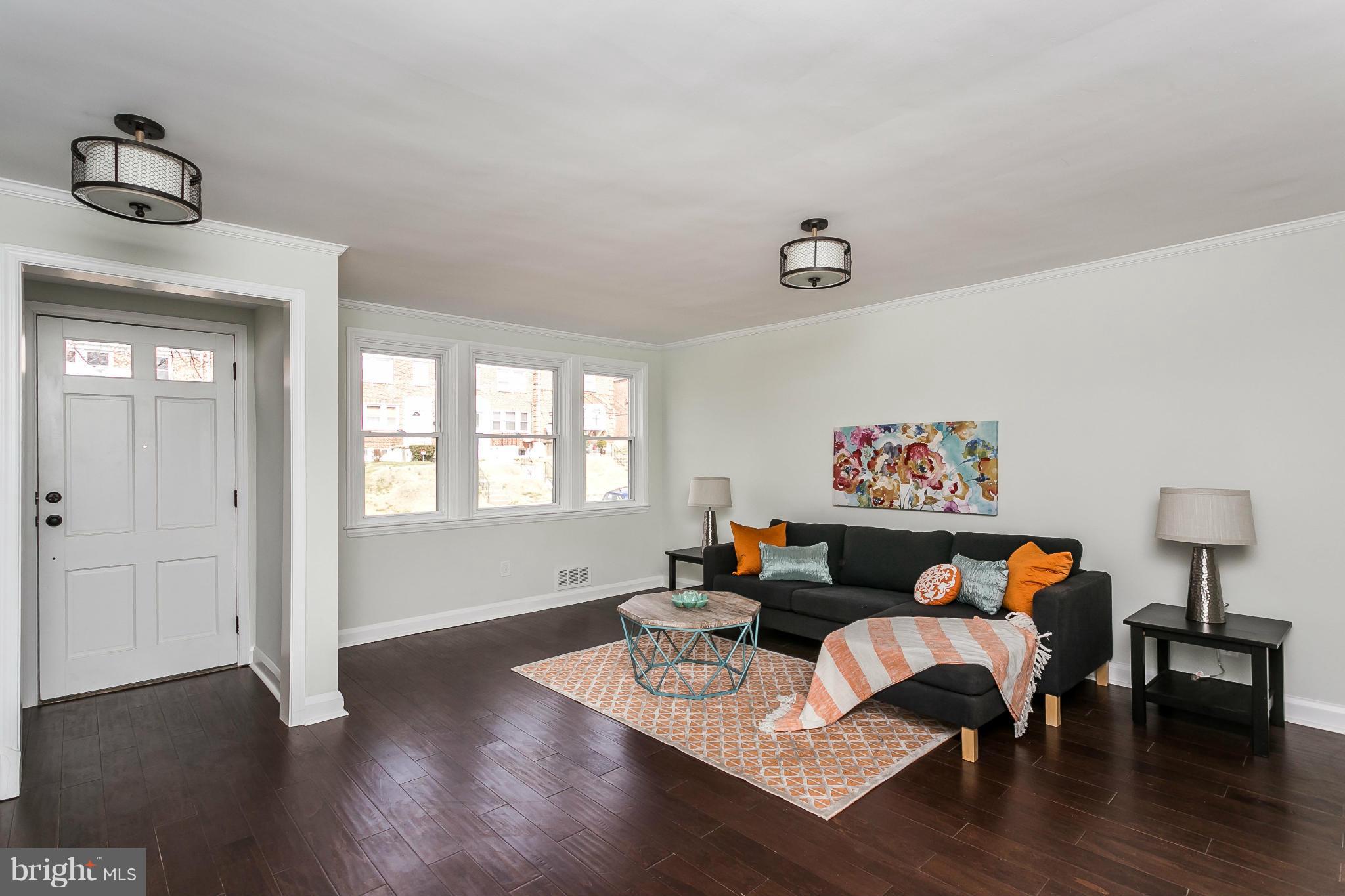 1515 Upshire Road Baltimore, MD 21218 - Photo 5 of 30 Family Room