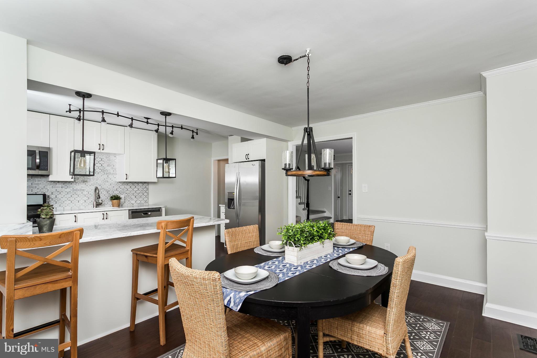 1515 Upshire Road Baltimore, MD 21218 - Photo 10 of 30 Dining Room