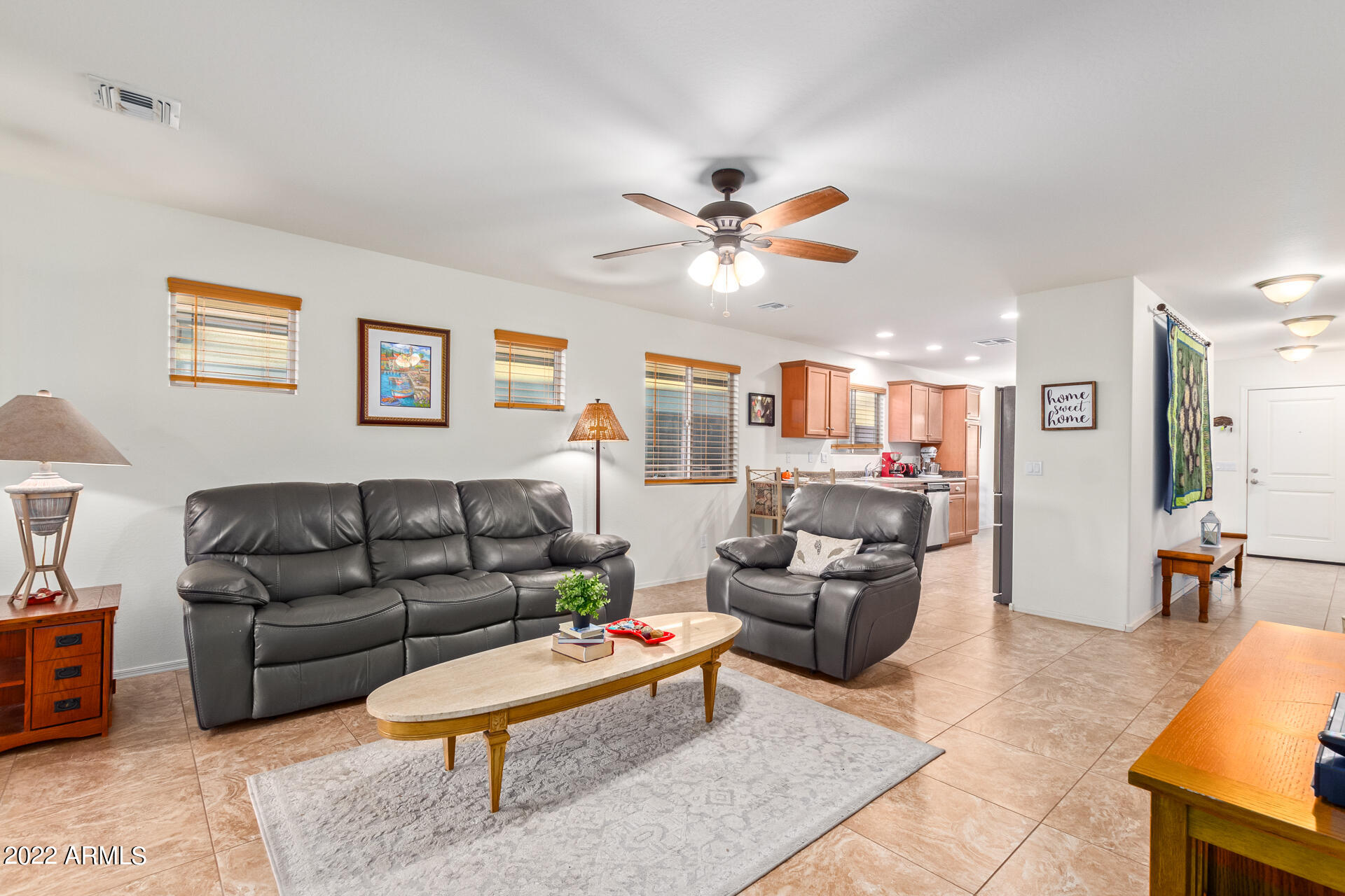 1804 South Descanso Road Apache Junction, AZ 85119 - Photo 4 of 27 04-Descanso