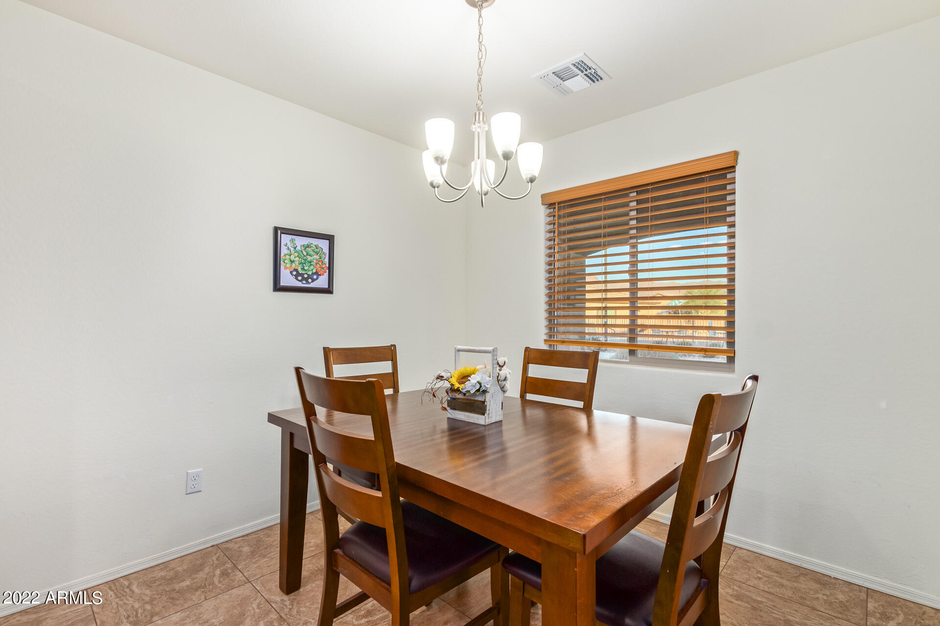 1804 South Descanso Road Apache Junction, AZ 85119 - Photo 7 of 27 07-Descanso