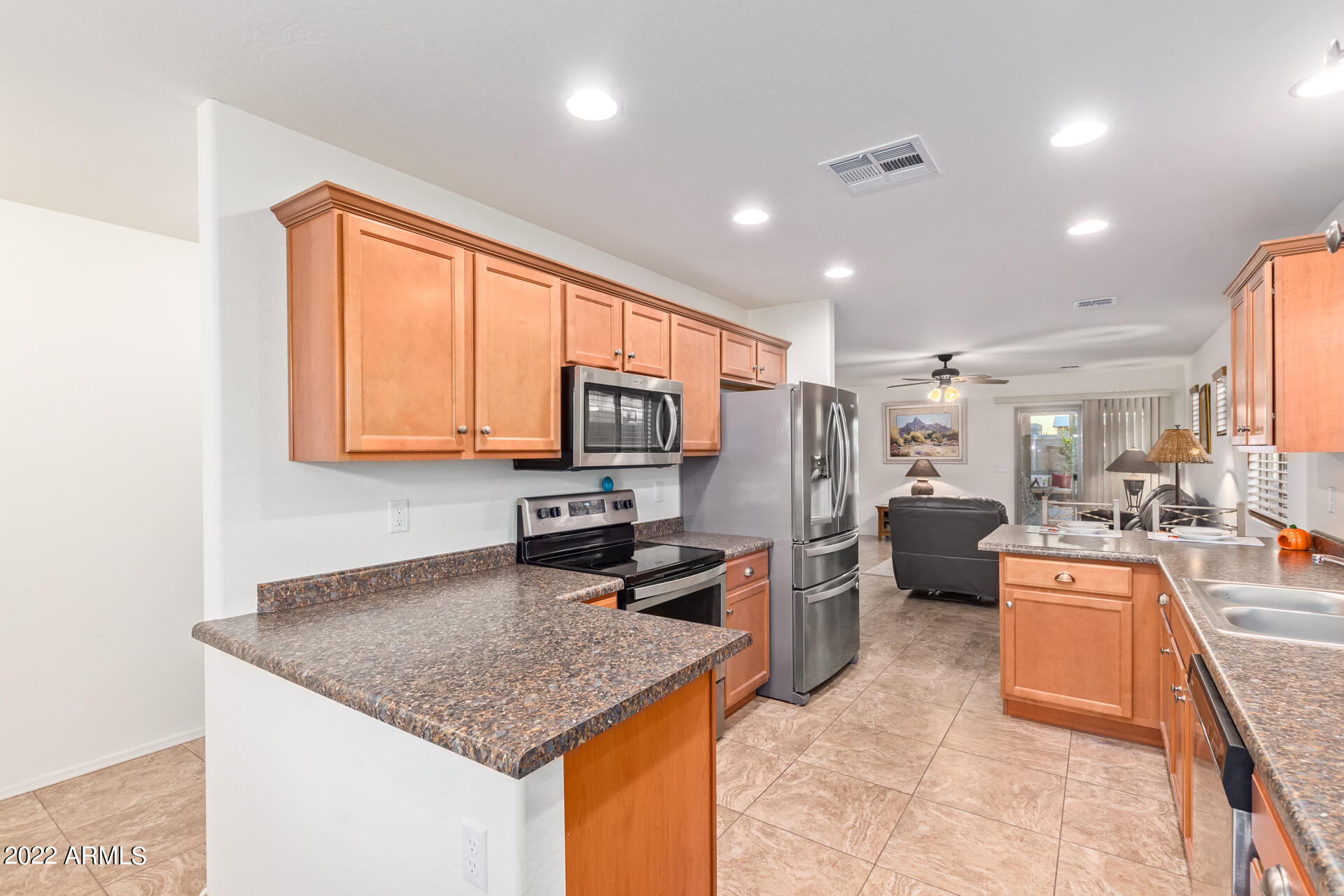1804 South Descanso Road Apache Junction, AZ 85119 - Photo 9 of 27 09-Descanso