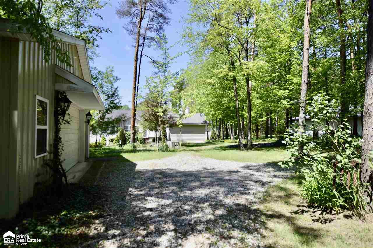1468 Roods Lake Road Lapeer, MI 48446 - Photo 6 of 42