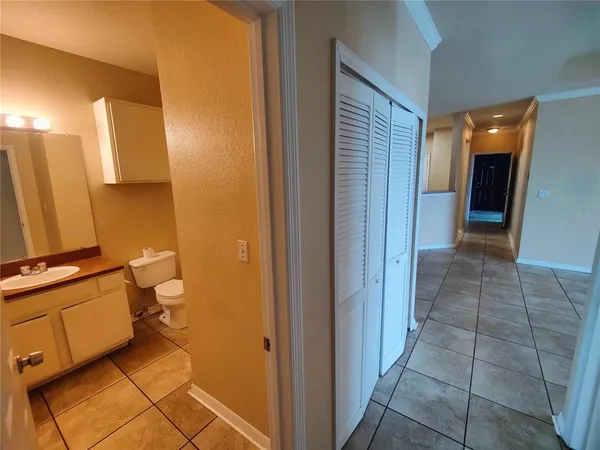 $1,699 | 3737 Castle Pines Lane, Unit 4424, Orlando, FL 32839