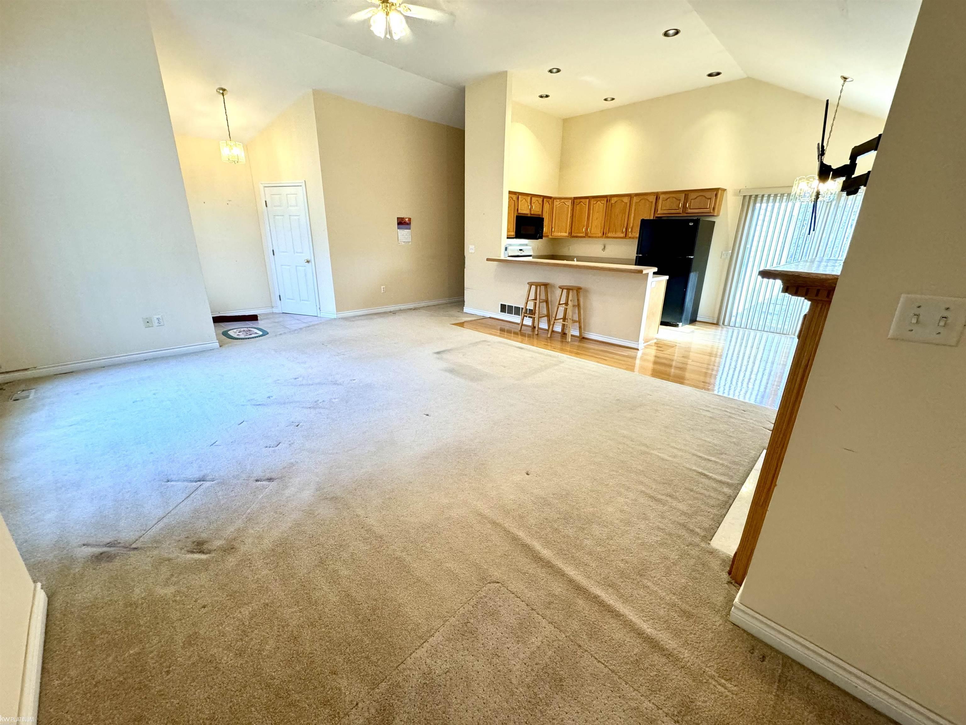 2636 Castor Road Goodells, MI 48027 - Photo 4 of 16 50129755-8beb9dac-ef06-4094-8fa4-fac0aced6b54.JPG
