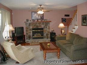 6514 Gardner Road Moscow, PA 18444 - Photo 5 of 8 Gallery Image 5