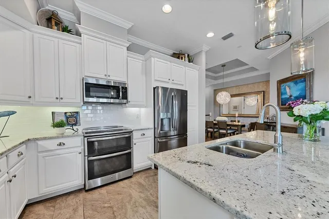 $850,000 | 295 Compass Point Drive, Unit 201, Bradenton, FL 34209