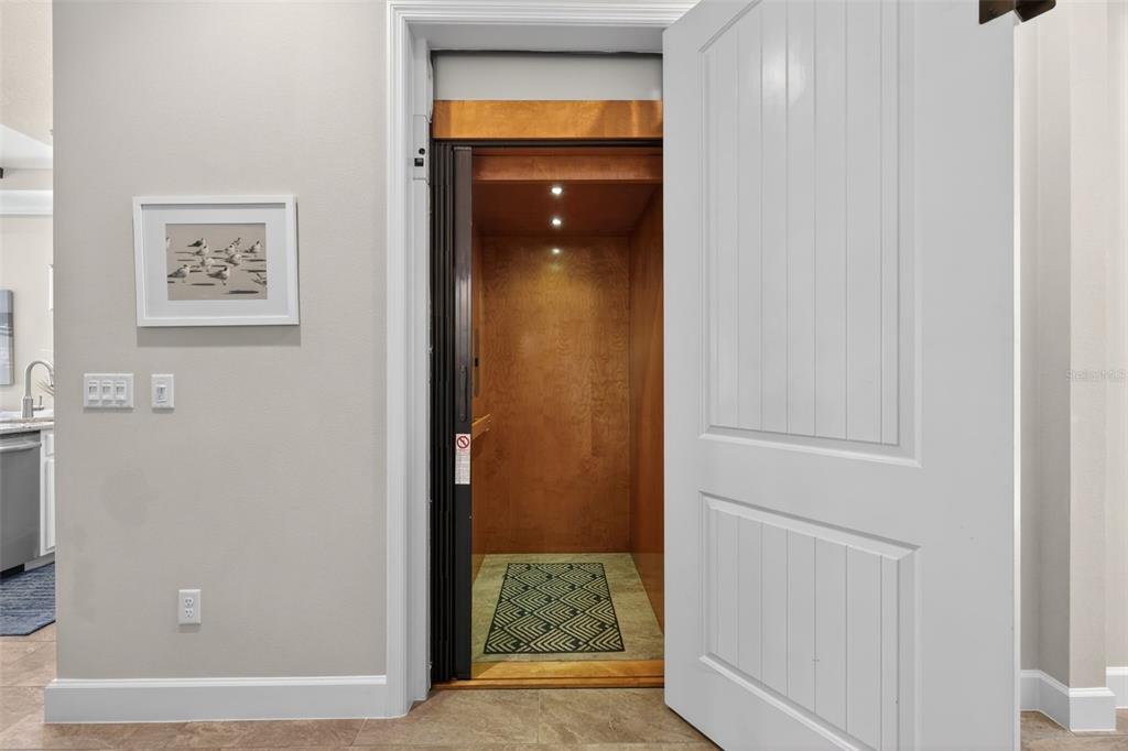 295 Compass Point Drive, Unit 201 Bradenton, FL 34209 - Photo 7 of 91