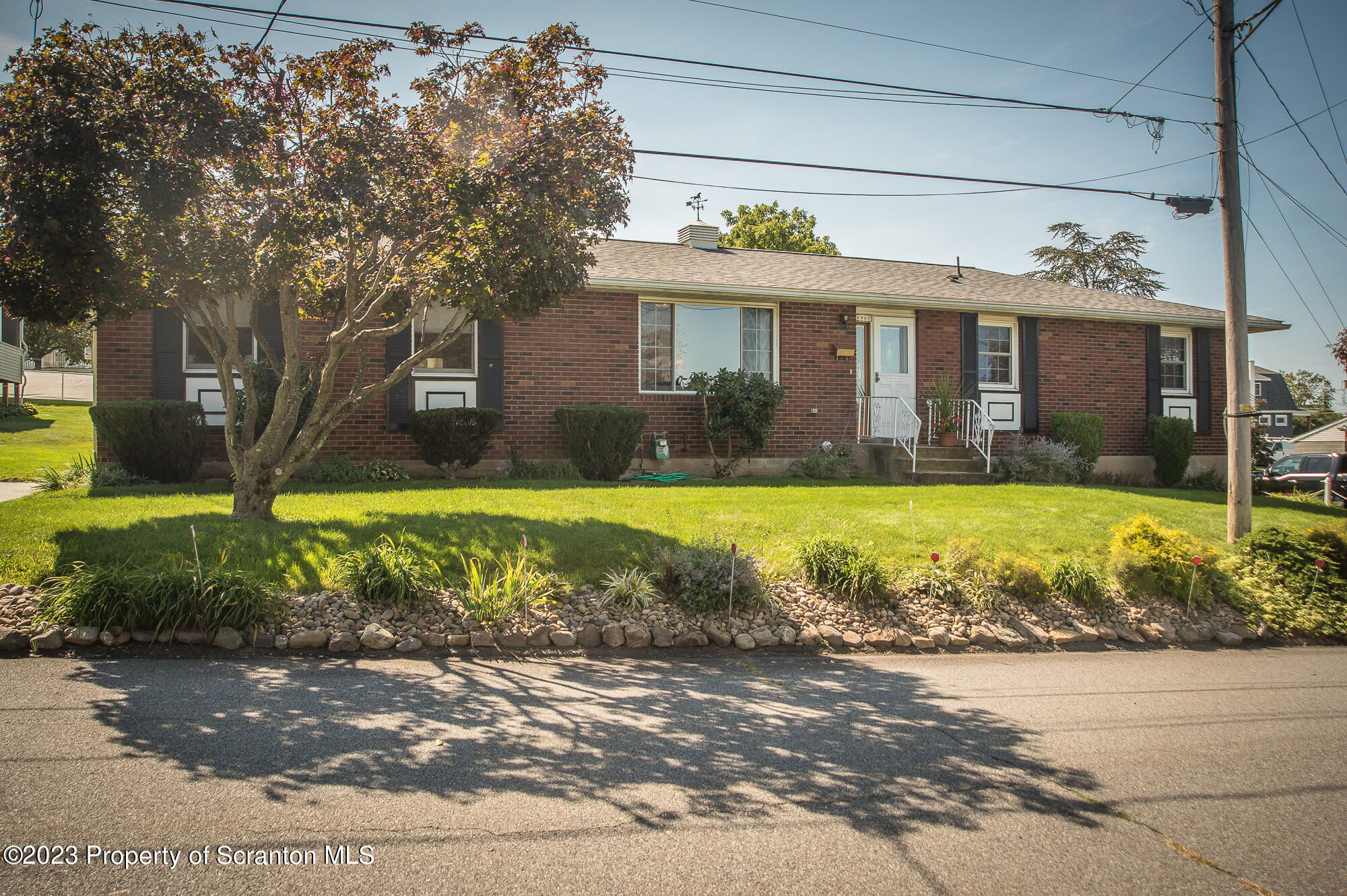 400 Rear Packer Avoca, PA 18641 - Photo 2 of 24 Gallery Image 2