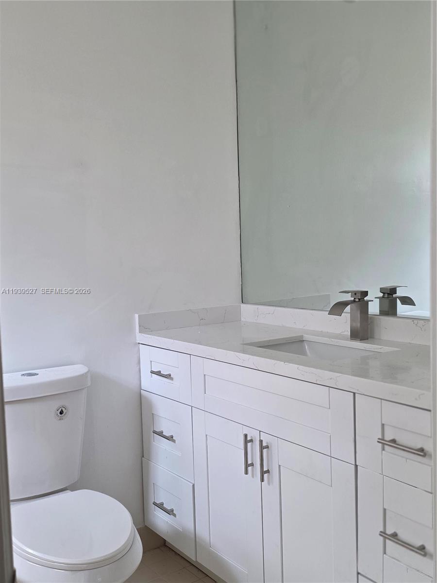 2924 Southwest 26th Street Miami, FL 33133 - Photo 19 of 21